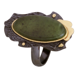 Кольцо серебряное, камень Нефрит, артикул:71809003