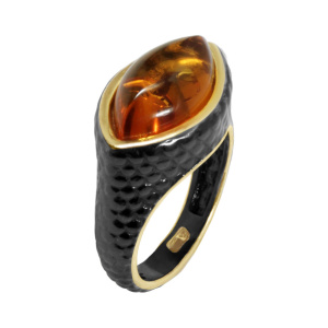 Кольцо серебряное, камень Янтарь, артикул:71112013