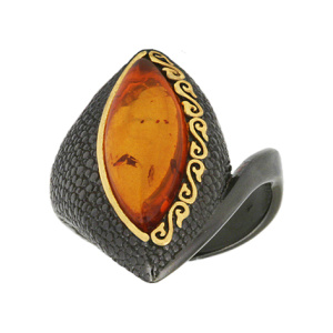 Кольцо серебряное, камень Янтарь, артикул:71161347