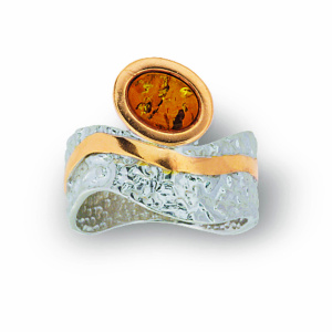 Кольцо серебряное, камень Янтарь, артикул:91131043