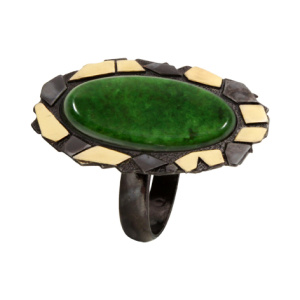 Кольцо серебряное, камень Жадеит, артикул:71819007