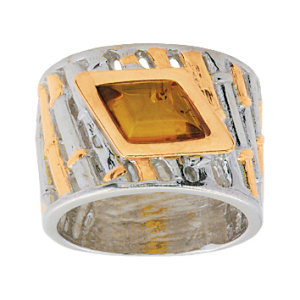 Кольцо серебряное, камень Янтарь, артикул:91131055