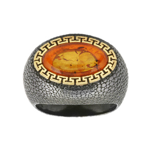 Кольцо серебряное, камень Янтарь, артикул:71131346